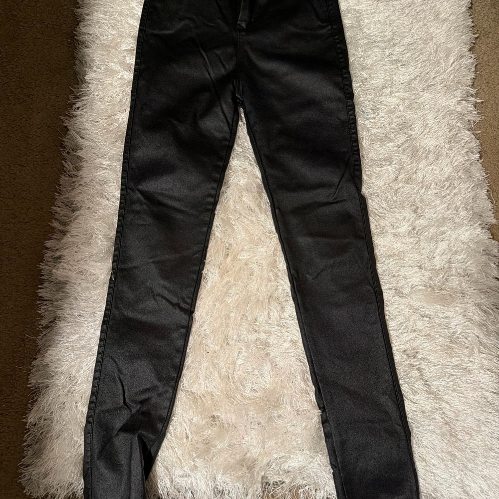 Black Skinny Pants